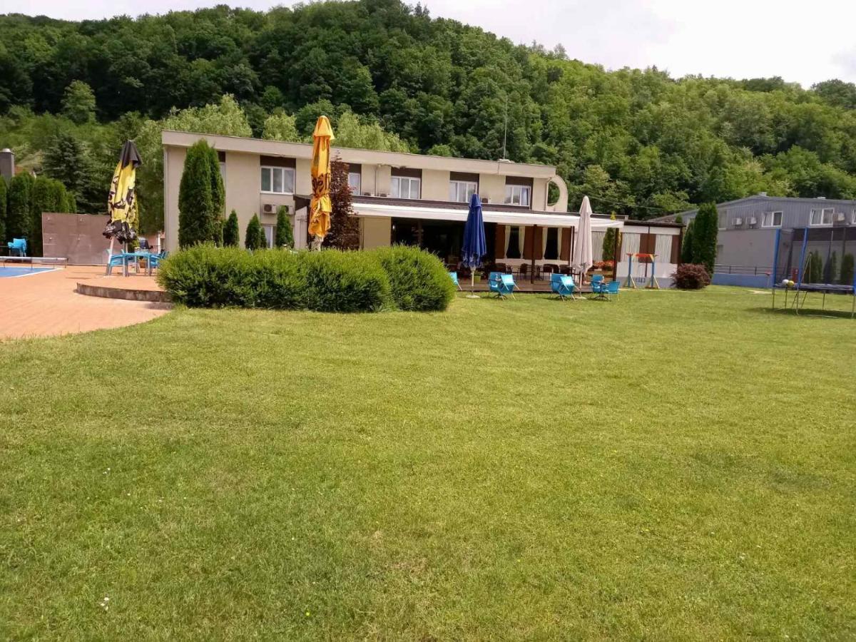 Hotel Drinska Lasta Ljubovija Luaran gambar